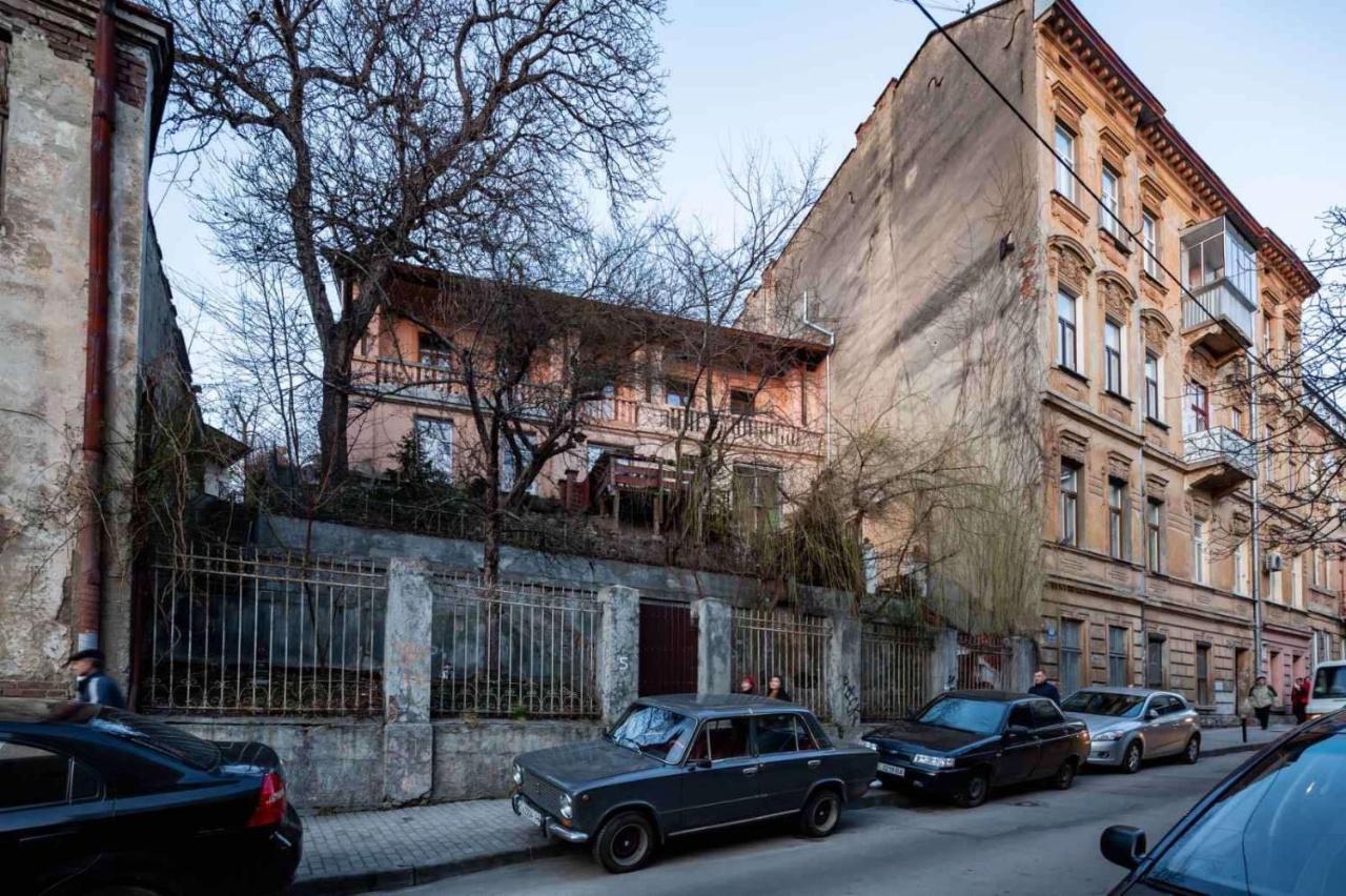 Квартира В Центрі リヴィウ エクステリア 写真